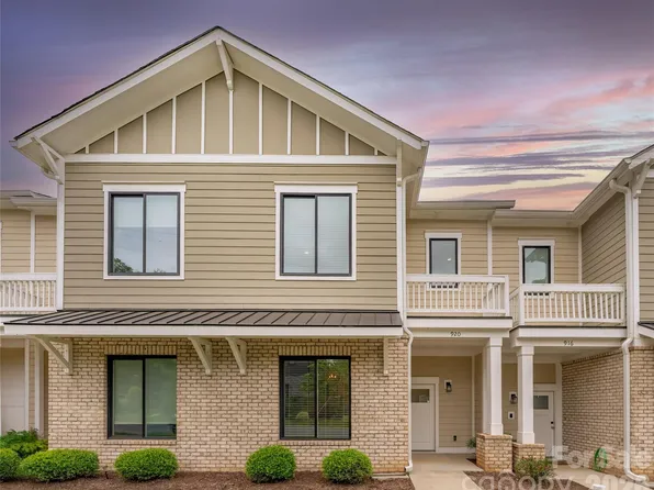 920 Van Every St, Charlotte, NC 28205