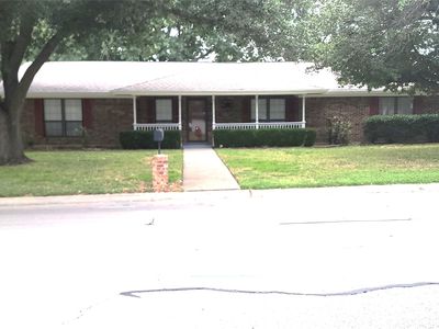 906 S Colonial Dr, Cleburne, TX, 76033