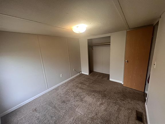5th image of 13568 Ridgewood Dr #19