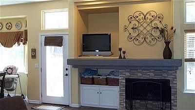 5th image of 1802 Calaveras Dr