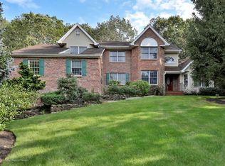 38 Wesley Ct, Eatontown, NJ 07724