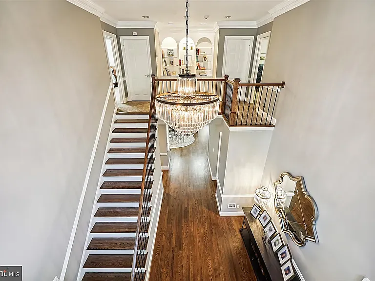 14708 Westbury Rd — Photo 12