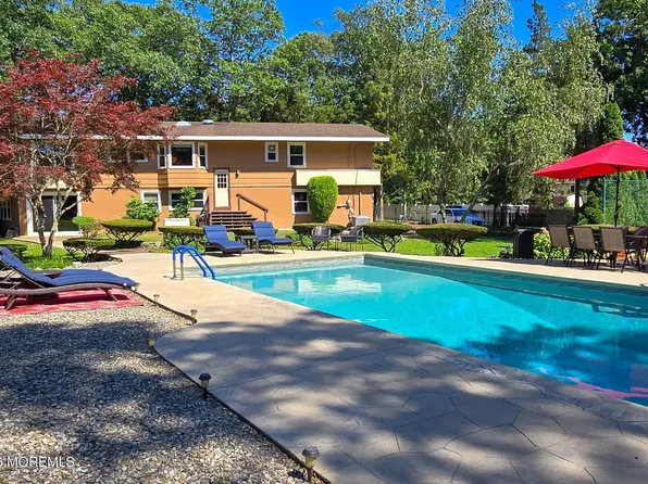 684 Hill Road, Toms River, NJ 08753