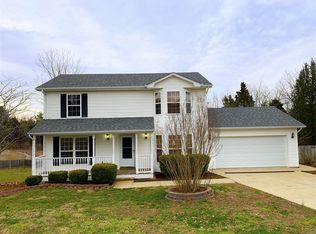 2055 Pear Valley Dr, Elizabethtown, KY 42701
