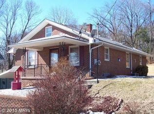 908 Yale St, Cumberland, MD 21502