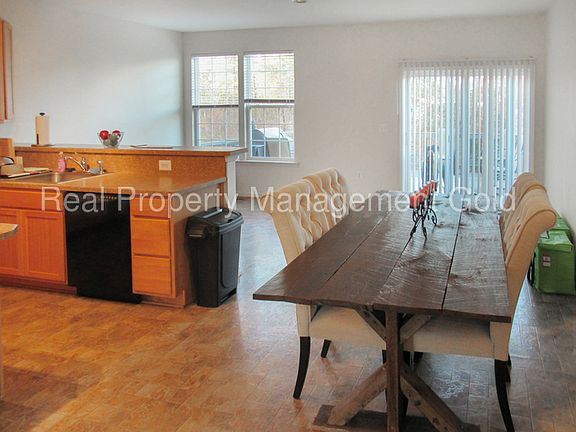 5th image of 45512 Catalina Ln