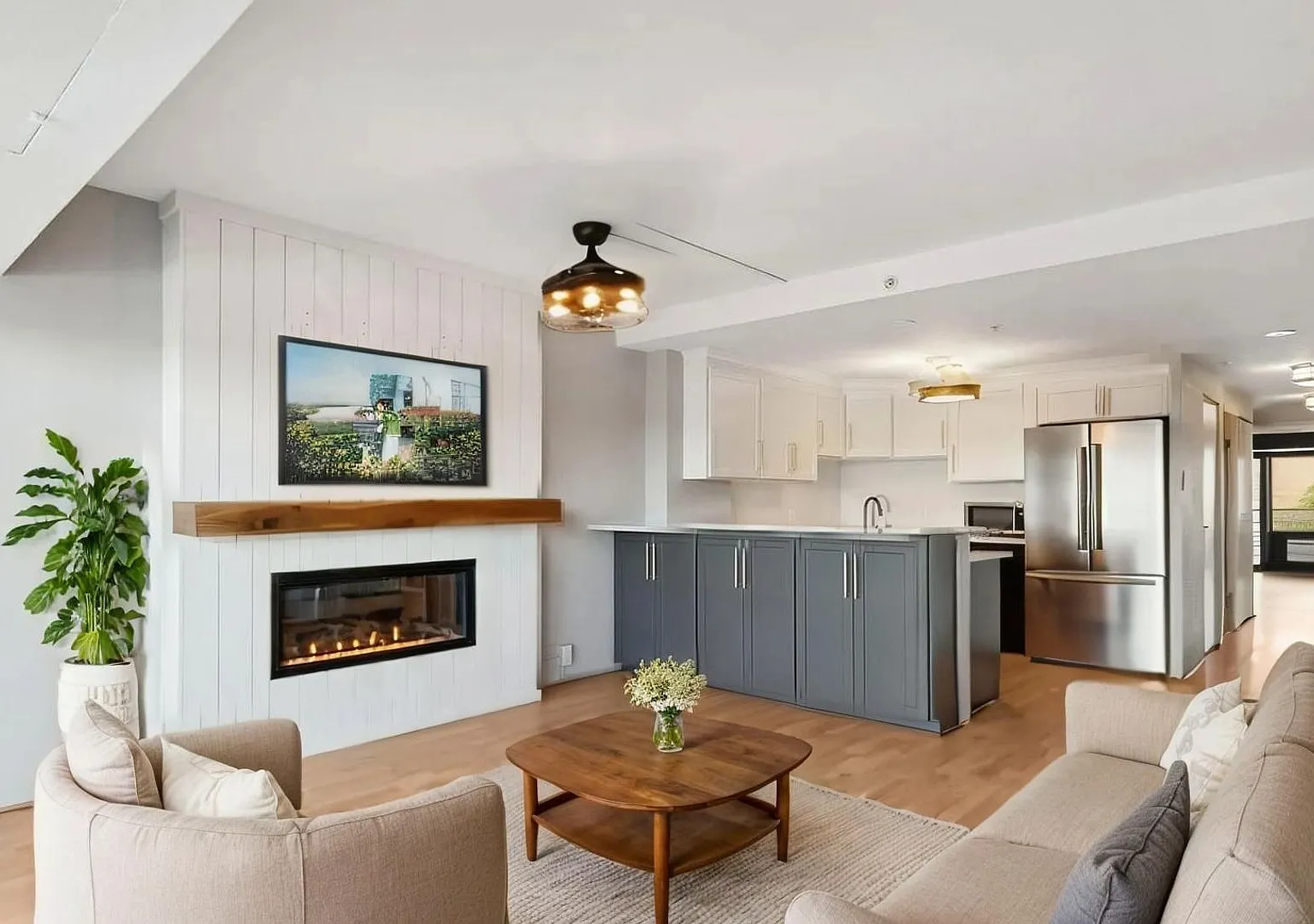 Take in the Downtown Views! 2 Spacious Balconies in this 2 Bedroom Condo! — Photo 1