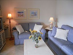 3rd image of 25720 Hickory Blvd APT 514B