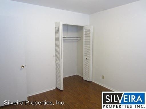 4th image of 1102 N East Ave