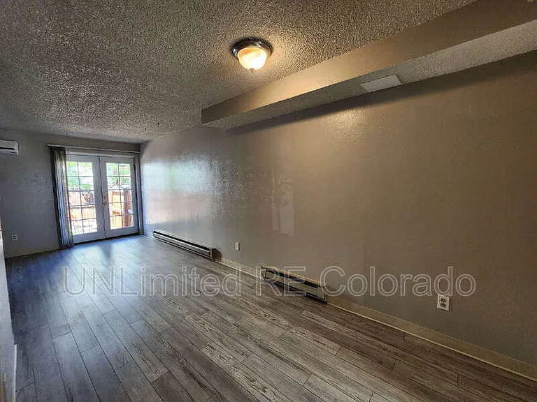 301 Zeta St #2 — Photo 5