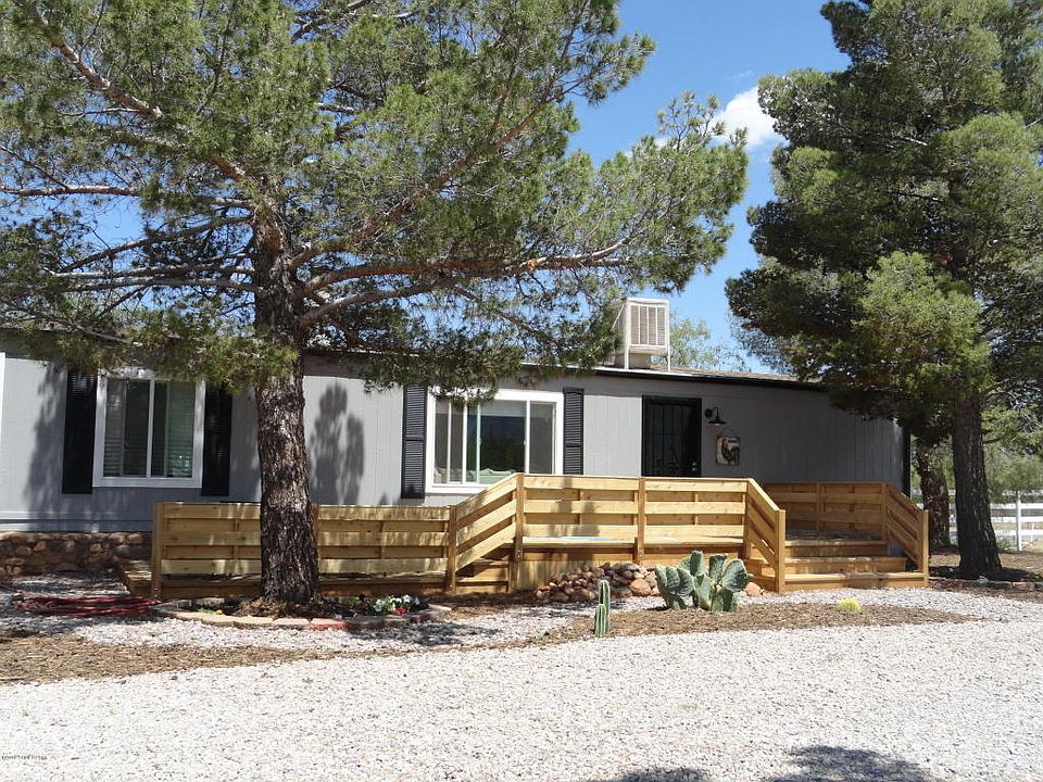 1st image of 4661 S San Pedro Ave