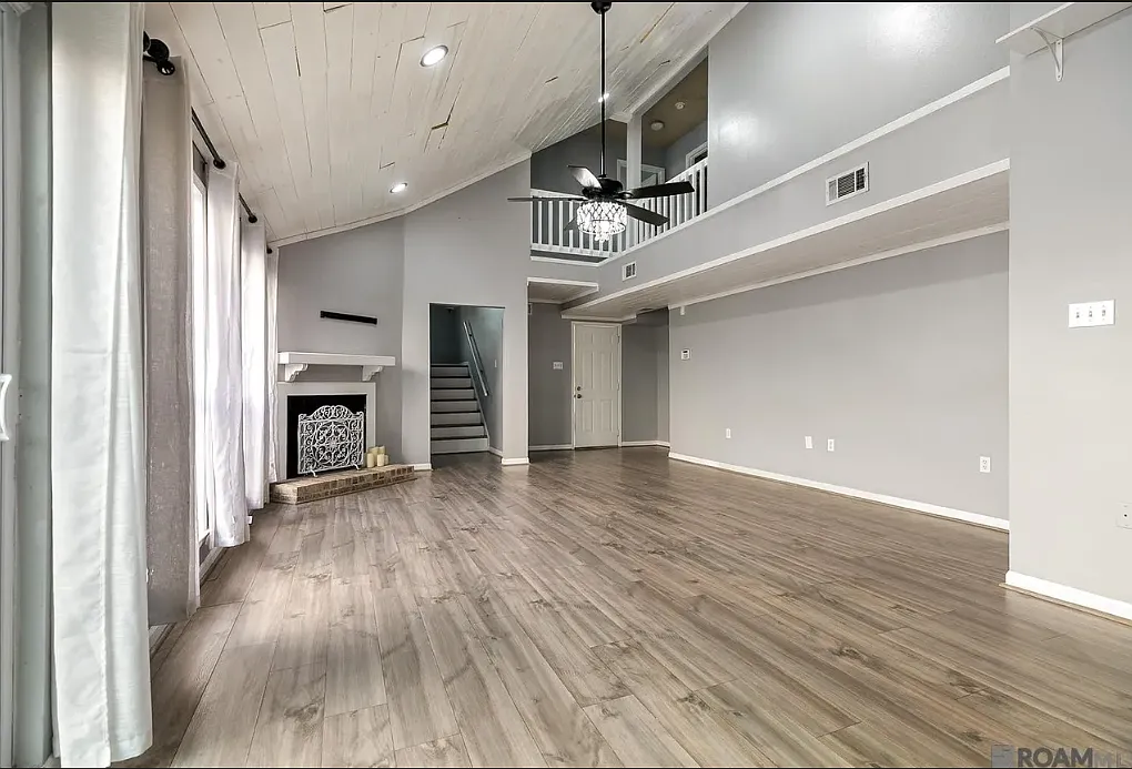 3 bed, 2.5 bath, 1783 sqft, $2,100 — Photo 4
