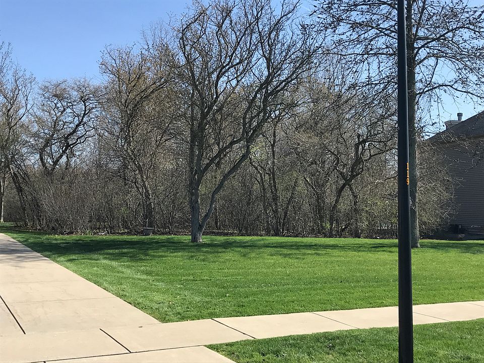 1st image of 119 Park Pl