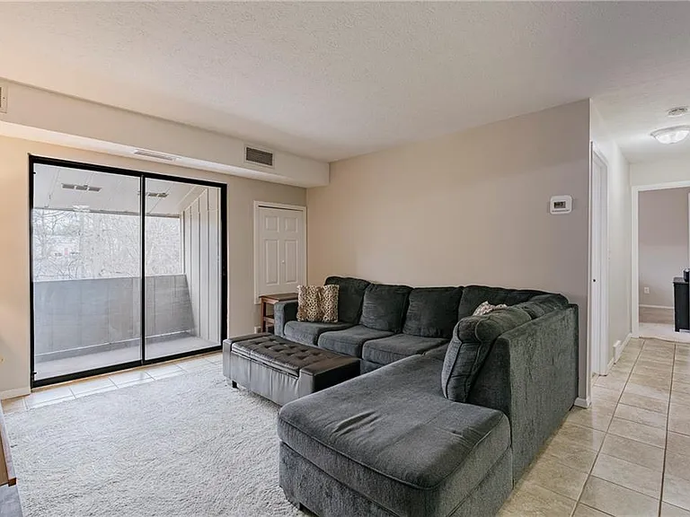 1680 Cedarwood Dr #343 — Photo 2