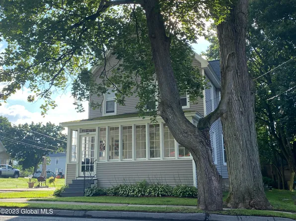 130 Pleasant Avenue, Johnstown, NY 12095