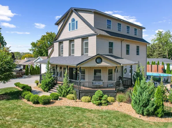 7980 Lakeway Dr, Monroe, MI 48161