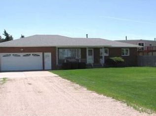 2060 E 12th St, Hastings, NE 68901