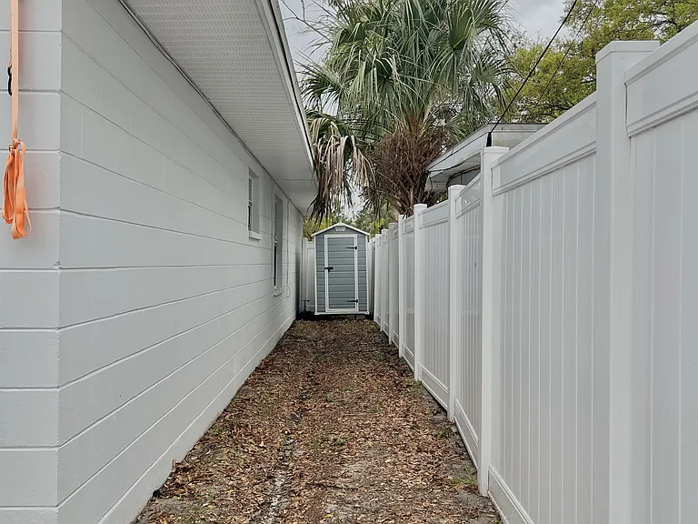 4359 Iris St N — Photo 19