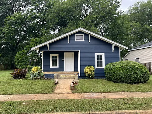 848 42nd Pl N Photo 1