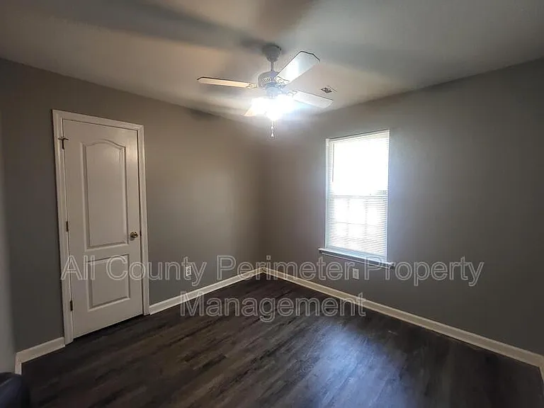 624 Oakland Hills Dr — Photo 6