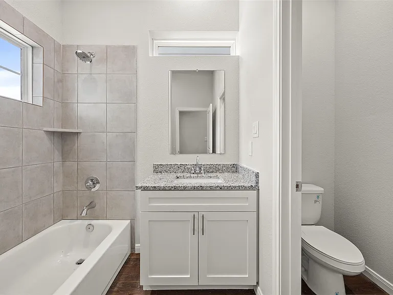 4933 Dalhart Dr — Photo 20
