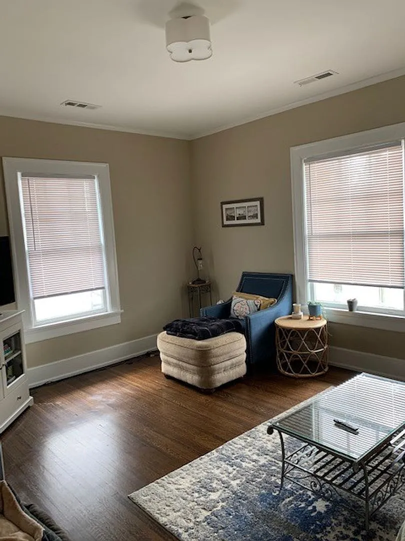 2822 Rivermont Avenue — Photo 3