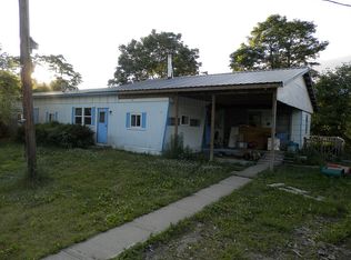 9262 Woodridge Ln, Little Valley, NY 14755