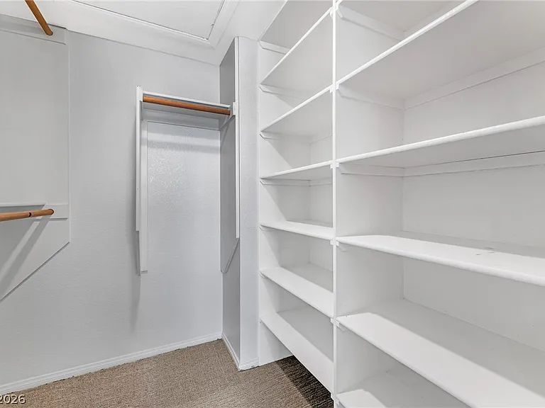8412 White Shore Cir — Photo 18