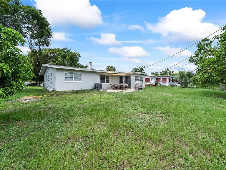 1610 Glen Haven Dr — Photo 27