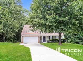 10587 Village Trl, Jonesboro, GA 30238