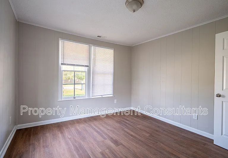 2208 Old Gurley Pike — Photo 17