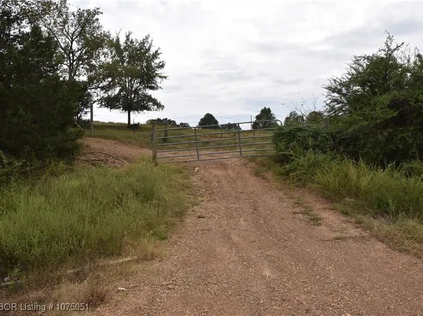 E Magazine St, Booneville, AR 72927