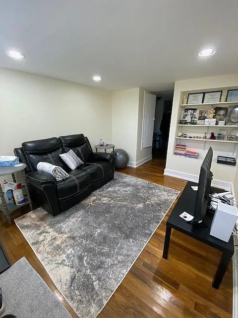 1 bed, $2,250 — Photo 2