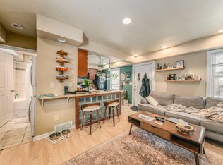 1130 E Hamilton St #B, Milwaukee, WI 53202