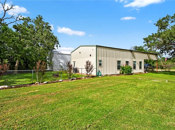 409 Ripple Creek Ln, Somerville, TX 77879