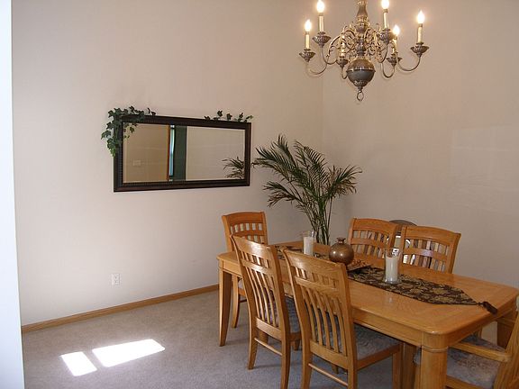 Formal Dining