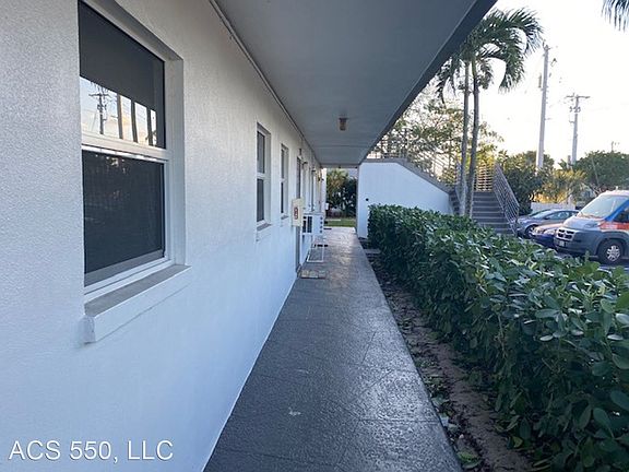 4th image of 550 NE 20th St #10520838