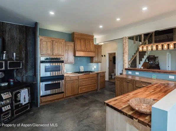 698 Galley Rd, Craig, CO 81625