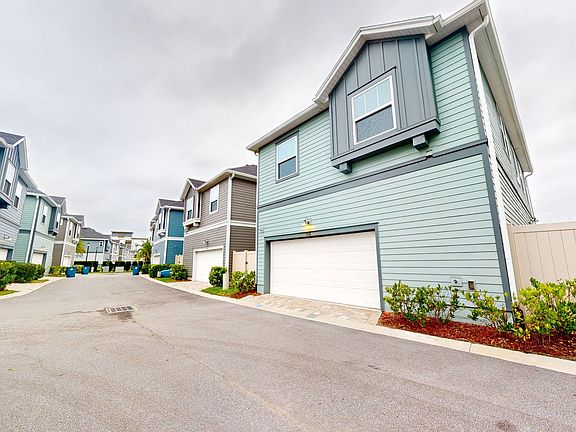 4th image of 7318 Beach Haven Pl
