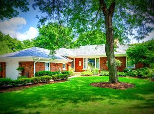 359 Forest Ave, Glen Ellyn, IL 60137