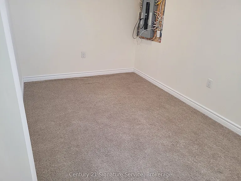 31 Maryann Ln #BASEMENT — Photo 20