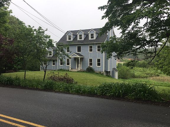 3rd image of 188 Willow Ave