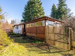 2897 Poplar Dr, Courtenay, BC V9N 6A9