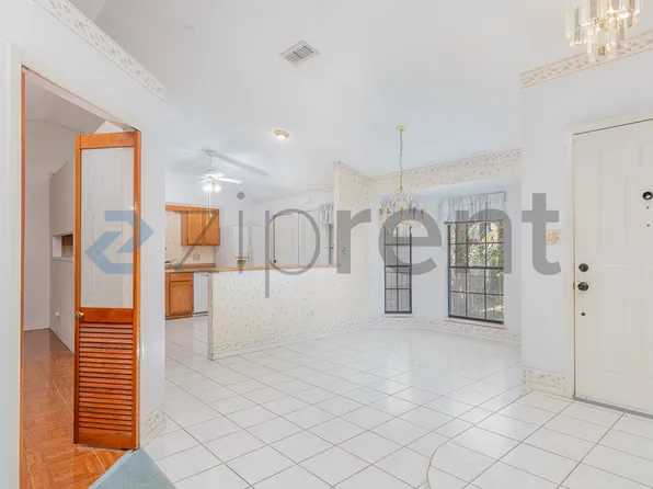 4612 Miranda Cir, Orlando, FL 32818