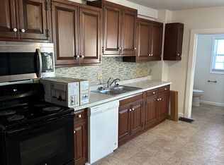 1264 Willow St #1, Lebanon, PA 17046