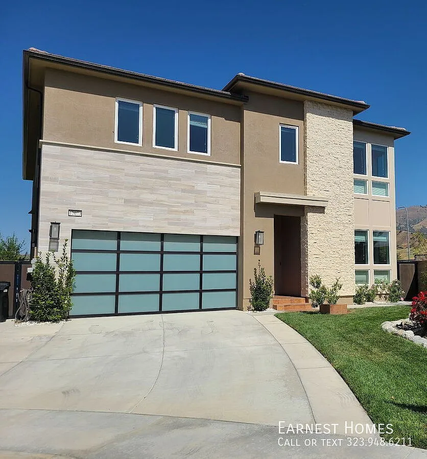 Spacious 5-Bedroom Home in a Gated Porter Ranch Community, with Mountain and Sunset Views! — Photo 1
