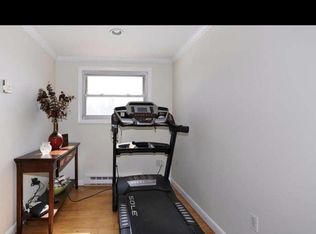 3 Bassett Ave #2, Burlington, MA 01803