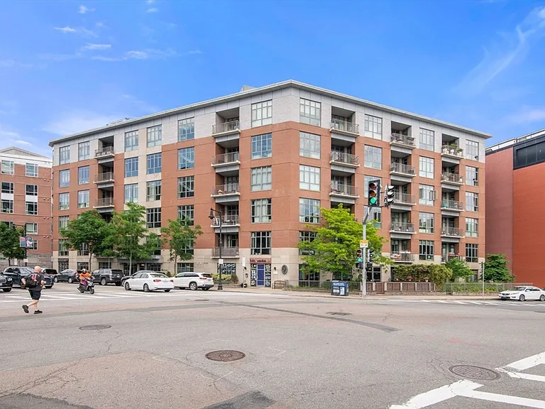150 Dorchester Ave #611 — Photo 38