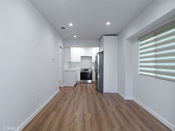 4th image of 6928 1/2 Enfield Ave