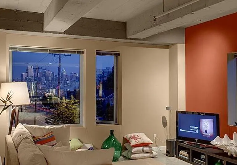 2030 Dexter Ave N #301 — Photo 6